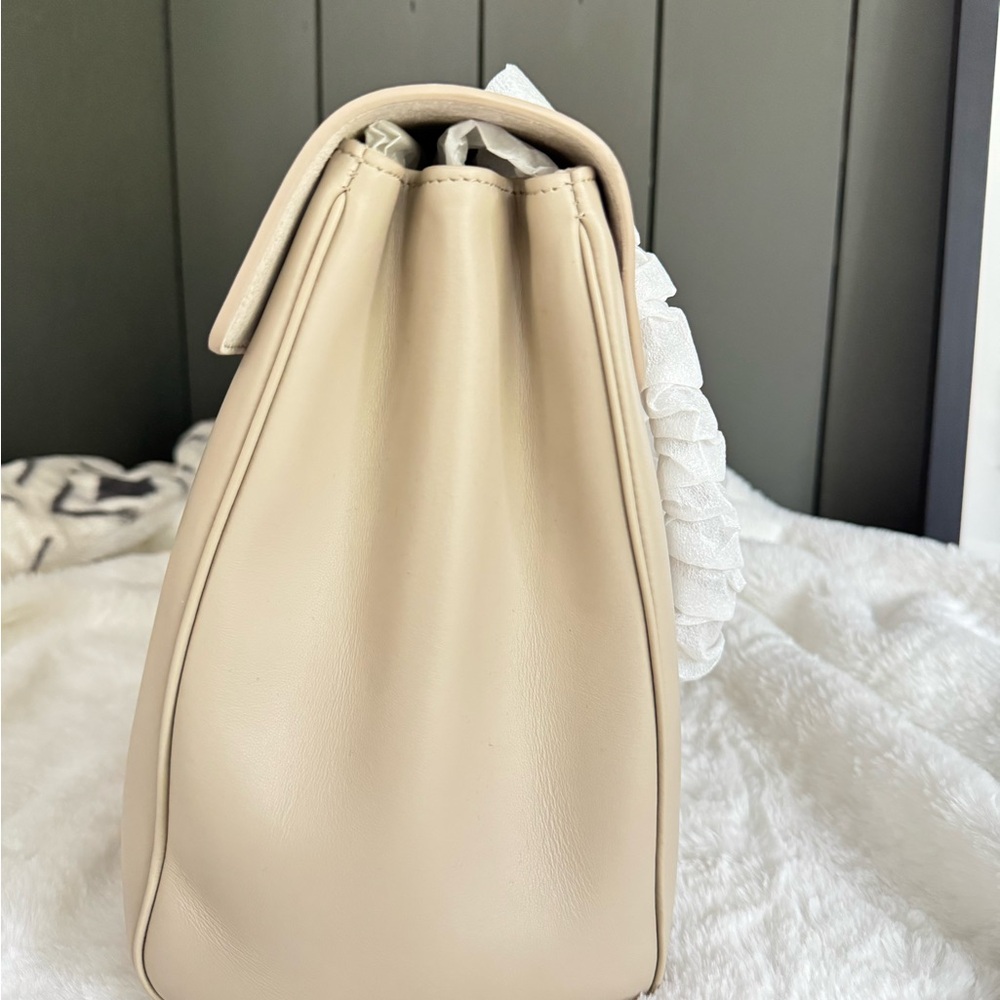 Celine Gray Leather Tote Bag with Gold Hardware - Picture 6 of 14